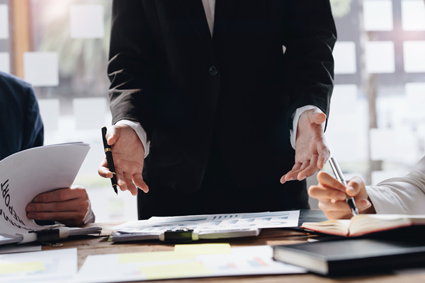 年度經(jīng)營計劃與戰(zhàn)略規(guī)劃：相輔相成，共同發(fā)展