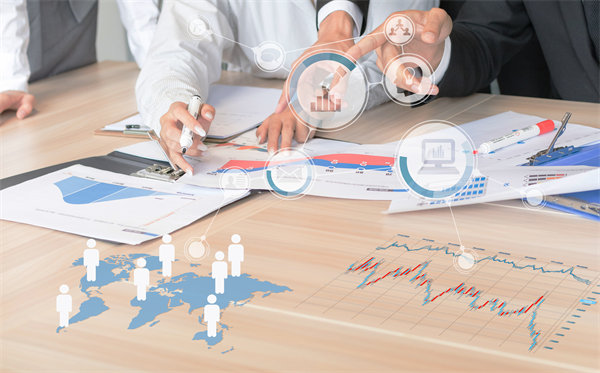 制定年度經(jīng)營計(jì)劃，明確發(fā)展目標(biāo)，引領(lǐng)企業(yè)穩(wěn)健前行