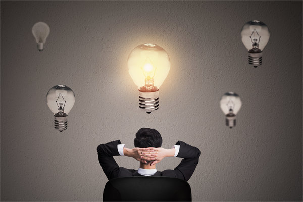 創(chuàng)新企業(yè)管理思維，激發(fā)員工潛能，推動企業(yè)騰飛