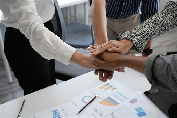 跨國企業(yè)薪酬設(shè)計挑戰(zhàn)：如何跨越地域差異？