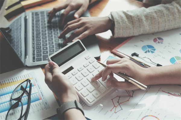 面對經濟新常態(tài)，企業(yè)如何靈活調整預算策略？