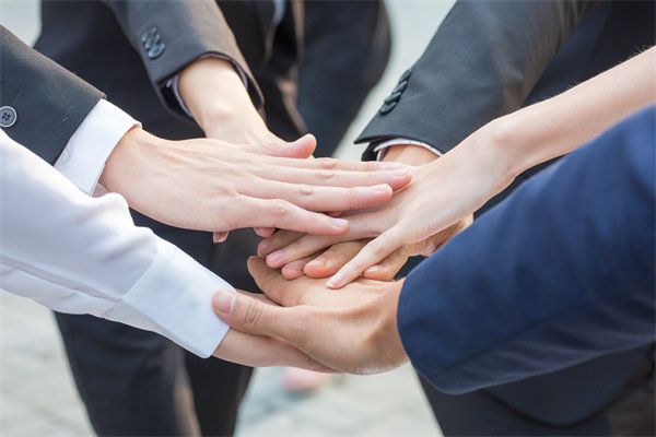 員工激勵(lì)策略：如何精準(zhǔn)匹配個(gè)人需求與企業(yè)目標(biāo)？