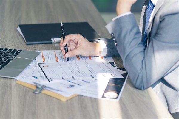 企業(yè)在招聘過程中，如何確保公平性與多樣性并存？