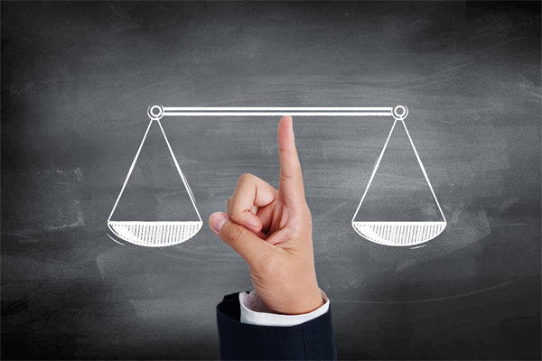 00后吐槽公司無效加班被開除，企業(yè)戰(zhàn)略有何感悟？