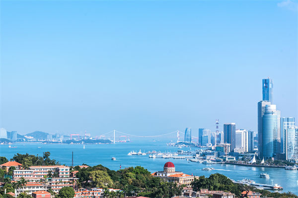 廈門營(yíng)銷咨詢公司如何為企業(yè)定制精準(zhǔn)營(yíng)銷策略？