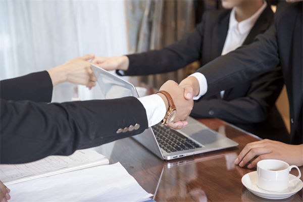如何通過績(jī)效咨詢提升企業(yè)的整體運(yùn)營效率？