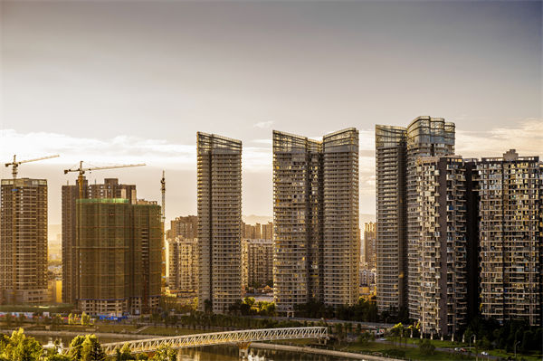 北上廣深樓市集體回暖，對(duì)制造型企業(yè)有何啟示？
