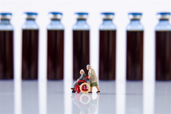 為啥有些老人沉迷購(gòu)買保健品？對(duì)品牌營(yíng)銷有何啟示？