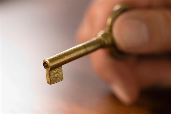企業(yè)績(jī)效持續(xù)低迷，績(jī)效咨詢?nèi)绾沃?shí)現(xiàn)觸底反彈？