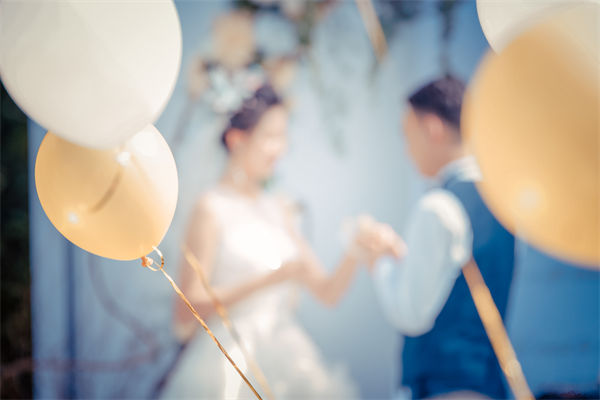 企業(yè)要求員工不結(jié)婚就離職？組織規(guī)劃管理怎么看？