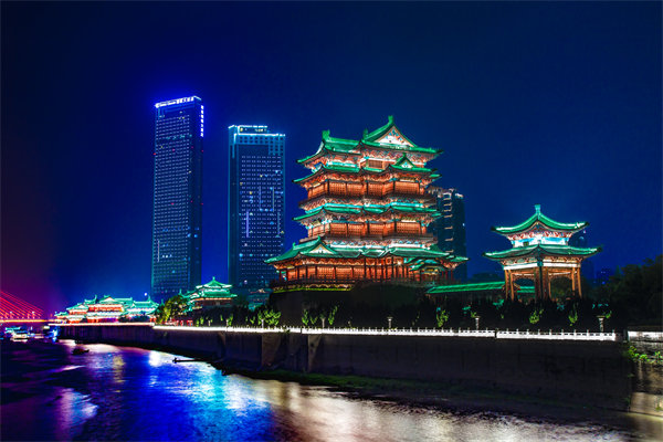 南昌年度經(jīng)營(yíng)計(jì)劃咨詢公司能提供哪些市場(chǎng)趨勢(shì)分析與預(yù)測(cè)服務(wù)？