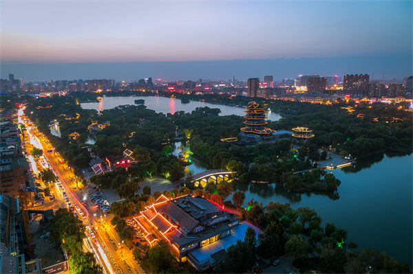 戰(zhàn)略規(guī)劃總落空？濟(jì)南戰(zhàn)略咨詢公司如何讓目標(biāo)落地有跡可循？