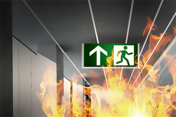 山東化工廠爆炸后樓房僅?？蚣?，對制造業(yè)有何啟示？