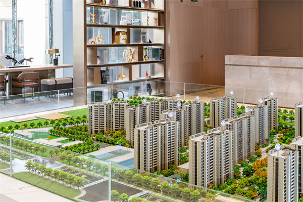 買房爛尾法院判退房退款不還房貸，關(guān)聯(lián)企業(yè)戰(zhàn)略啟示