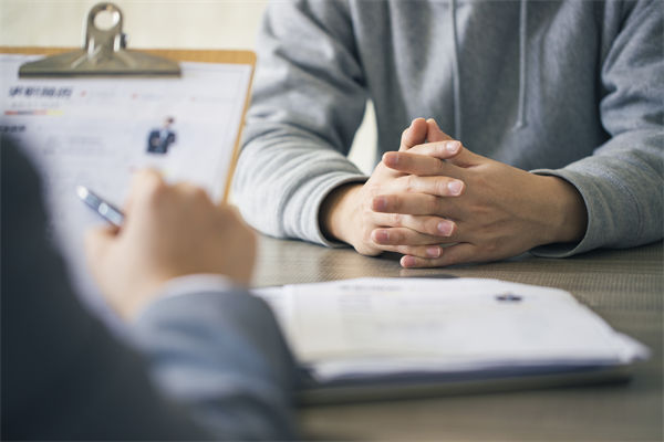 人社局回應(yīng)公司招聘35歲以上勿擾，企業(yè)管理怎么看？