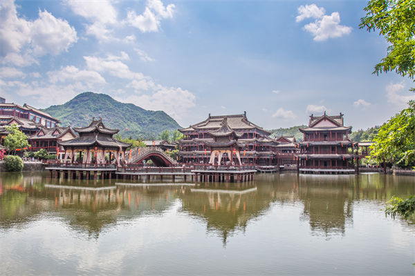 制造業(yè)管理分析：短劇基地狂飆，誰是下一個橫店？