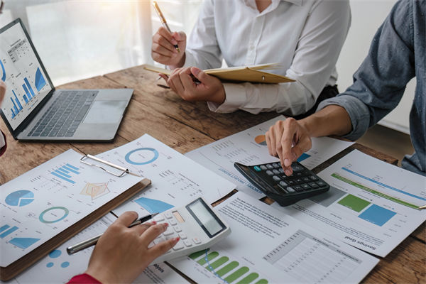 績效考評淪為形式主義，員工敷衍應(yīng)付企業(yè)怎么破？